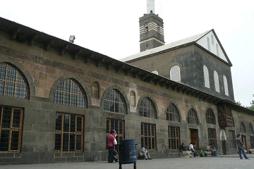 Diyarbakir Travel Guide