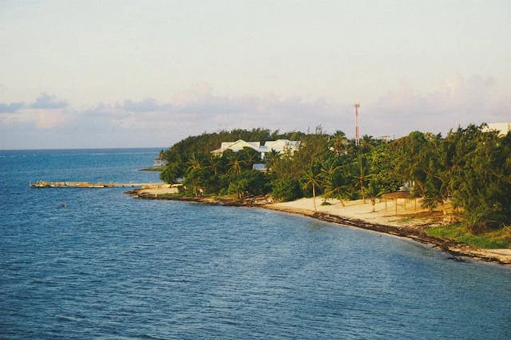 Cayman Adaları